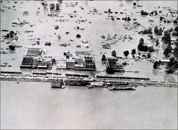 Арканзас-Сити, Великое наводнение на
        Миссисипи, 1927 год