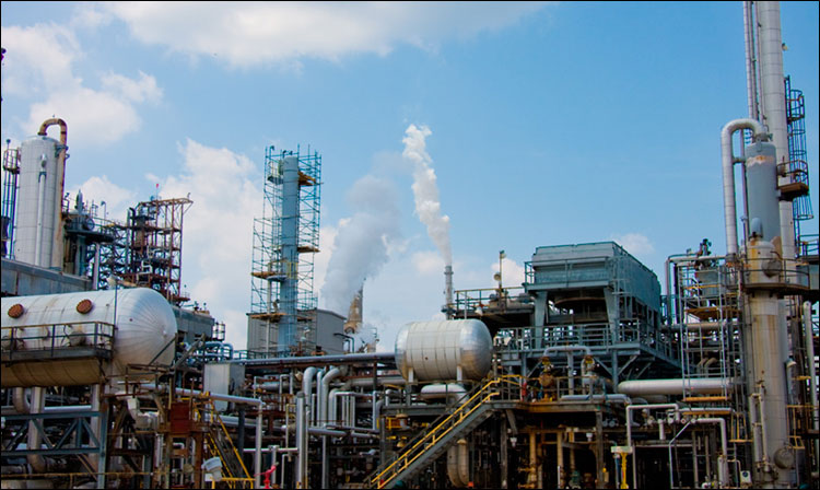 Нефтеперерабатывающий завод в Арканзасе