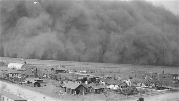 Пыльная буря над городом Ролла, Канзас