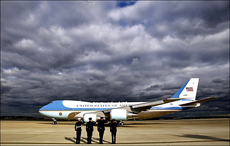 Самолет Президента США на авиабазе Эндрюс