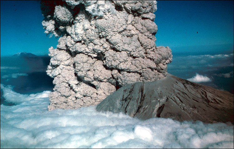Извержение вулкана Сент-Хеленс